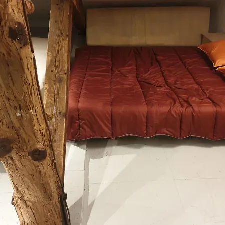 아파트 Spacieux Duplex 